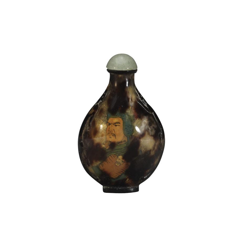 Moulded Horn Interior Painted Snuff Bottle