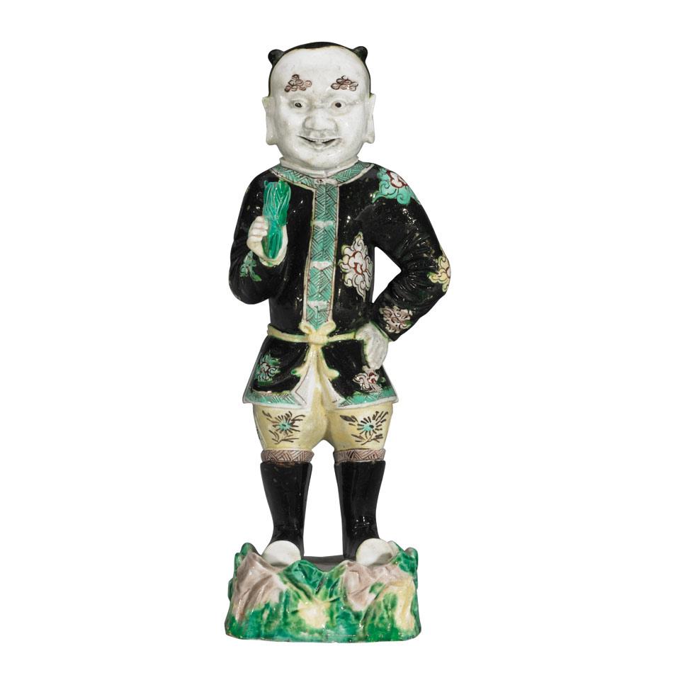 Export Famille Verte Figure of a Foreigner, Qing Dynasty, 18th/19th Century