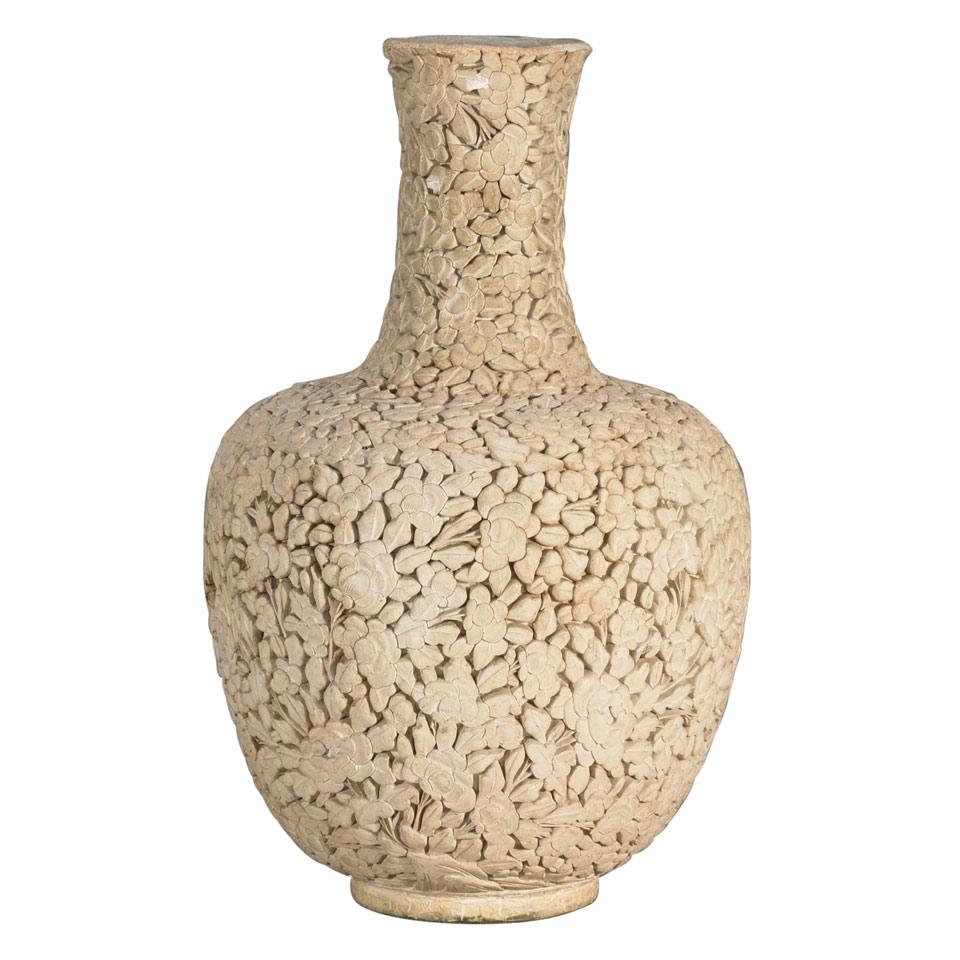 White Cinnabar Lacquer Carved Vase, 19th/20th Century