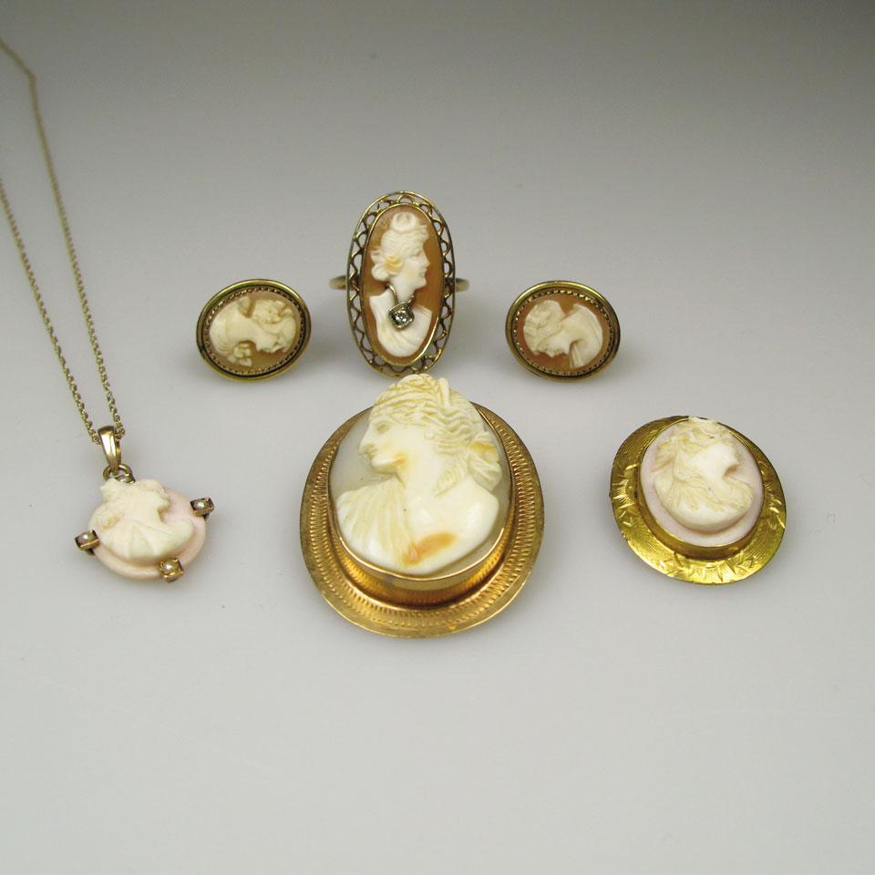 Small Quantity of Gold and Gold Filled Jewellery