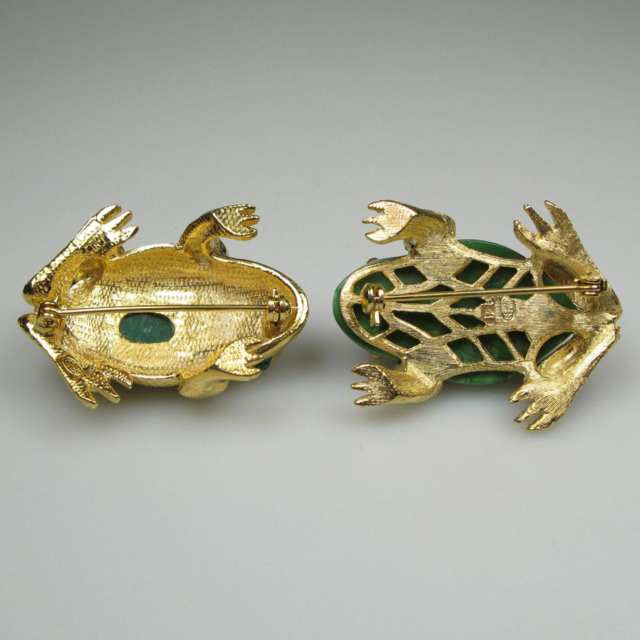 2 Sphinx Gold Tone Metal Brooches