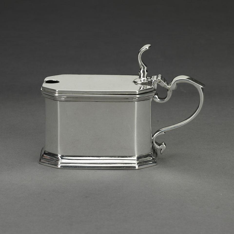 English Silver Octagonal Mustard Pot, S.W. Smith & Co., Birmingham, 1913