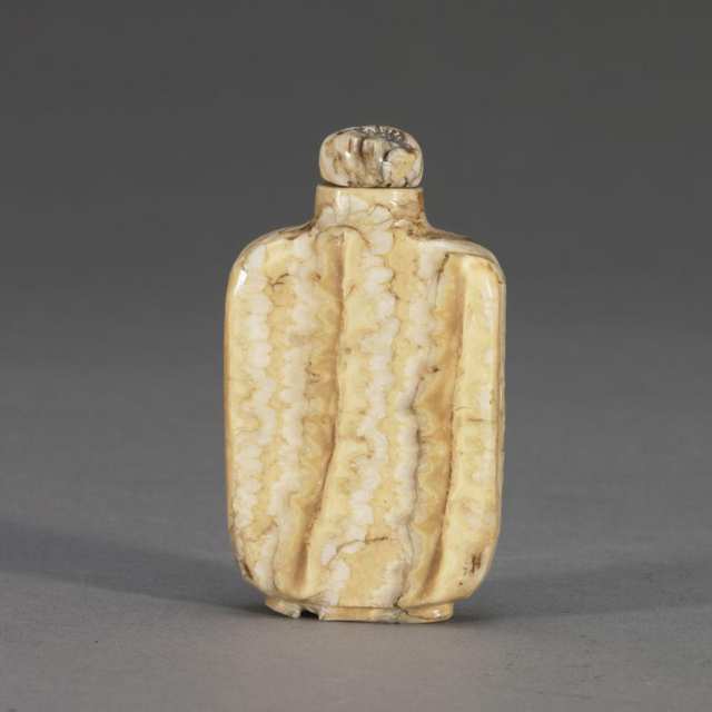 Fossilized Mammoth Tooth Carved Snuff Bottle, Qing Dynasty, 19th Century