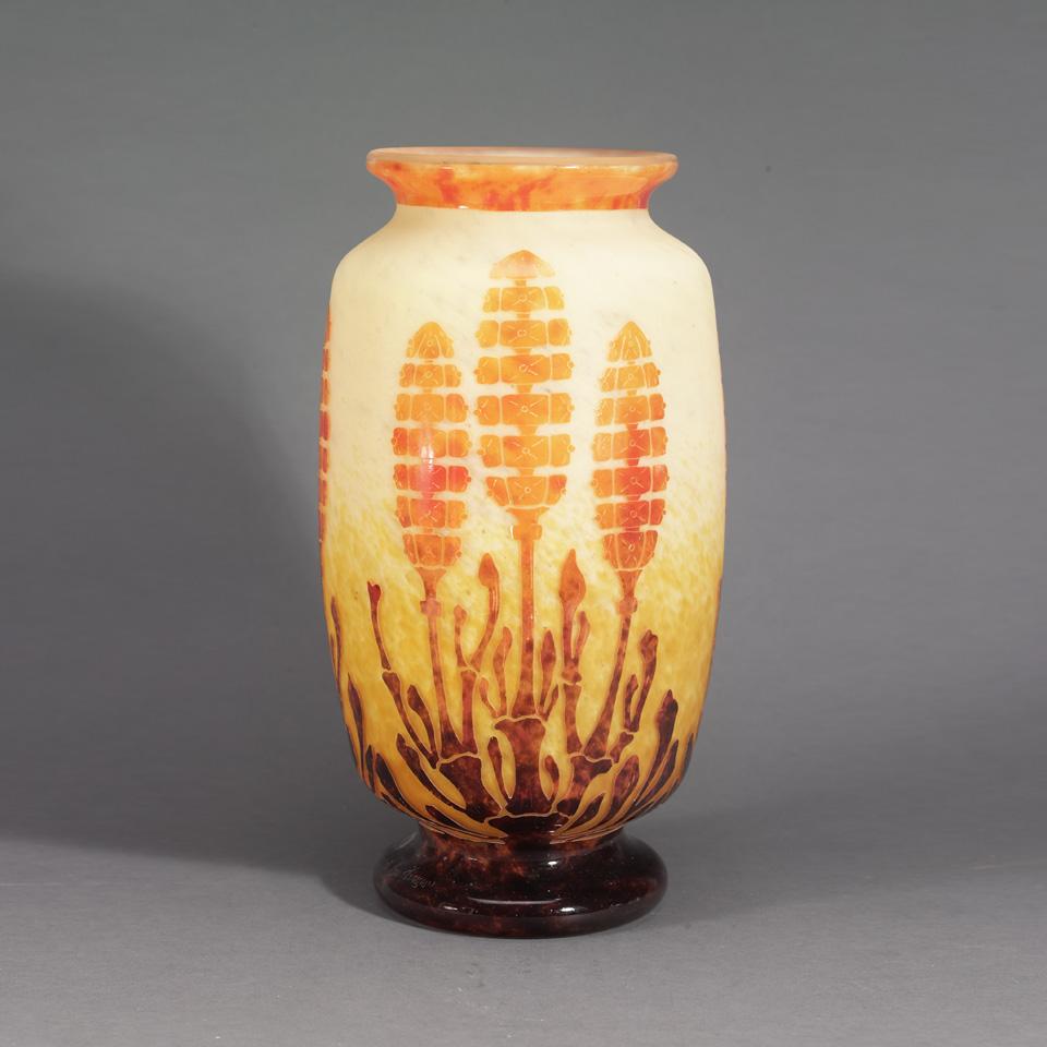 Le Verre Français Cameo Glass Large Vase, c.1925