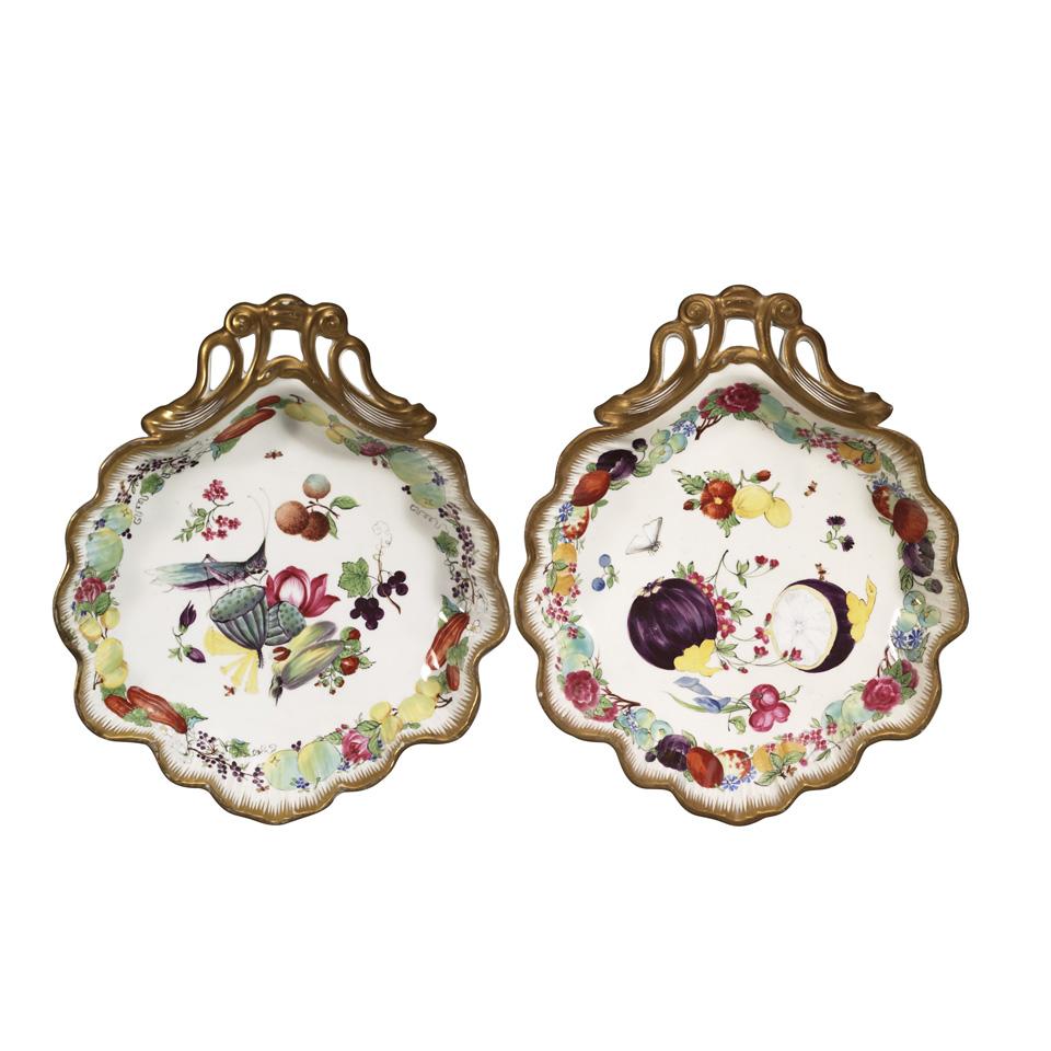 Pair of English Porcelain Shell Dishes, early 19th century