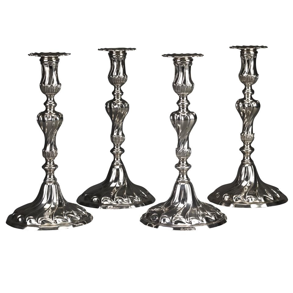 Two Pairs of William IV Silver Table Candlesticks, Robert Garrard, London, 1830/36