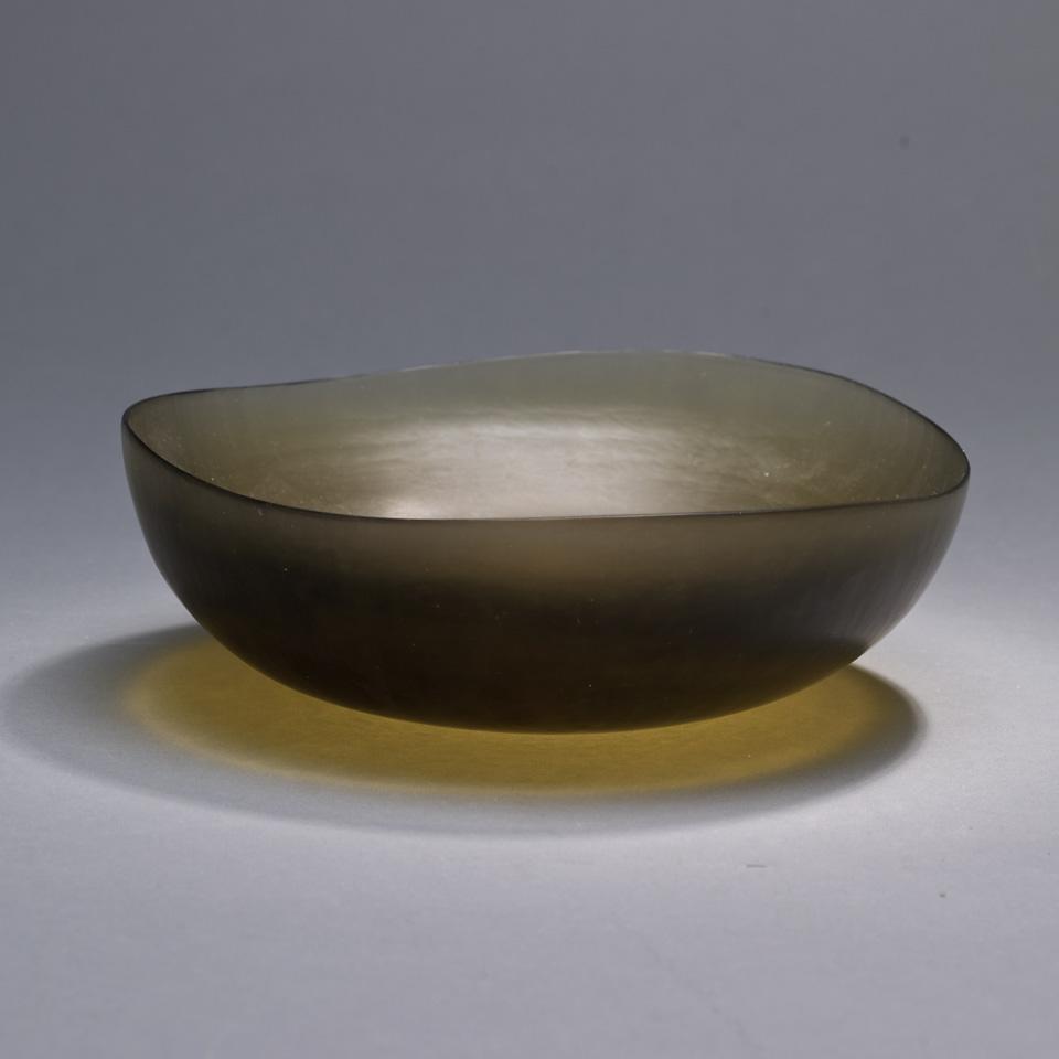 Venini Battuto Amber Glass Bowl, Ludovico Diaz de Santillana and Tobia Scarpa, c.1960