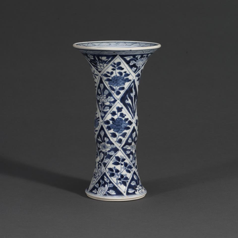 Blue and White Beaker Vase, 17th/18th Century