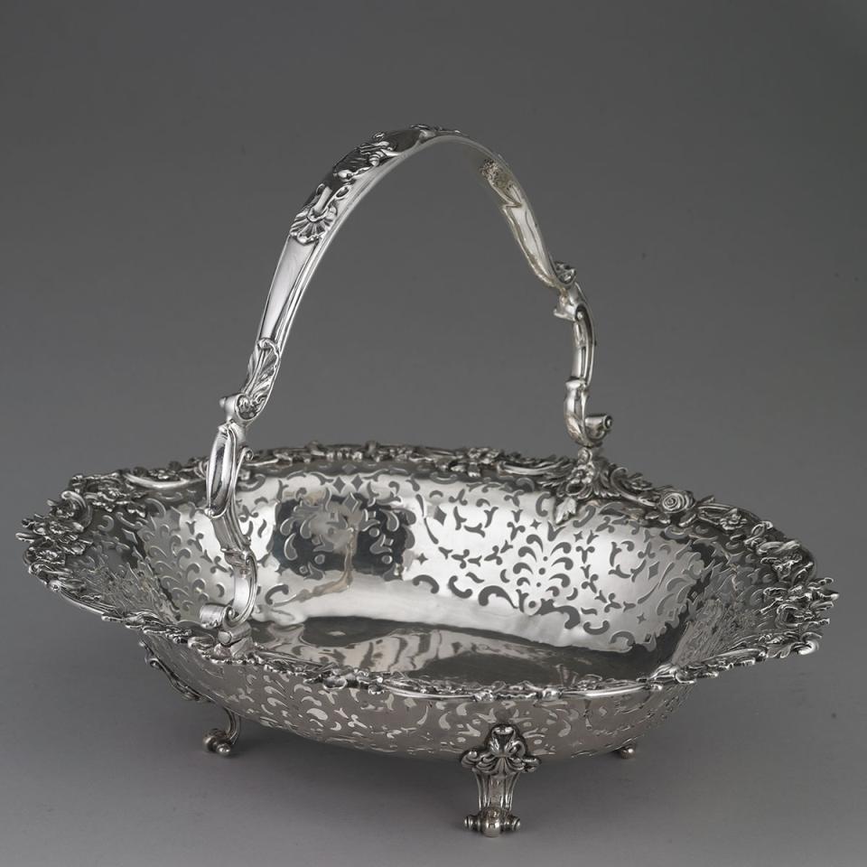 Victorian Silver Pierced Oval Cake Basket, Robert Hennell III, London, 1842