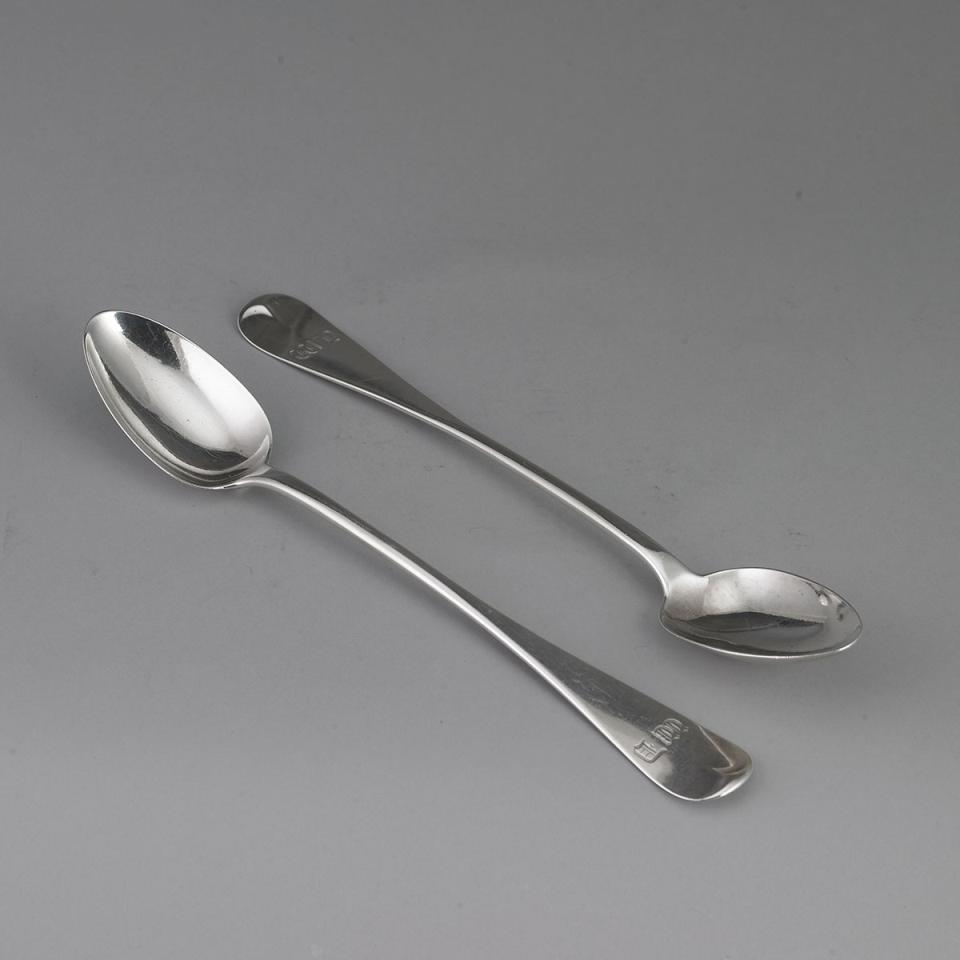 Pair of Victorian Scottish Silver Old English Pattern Serving Spoons, Robert Gray & Son, Glasgow, 1845