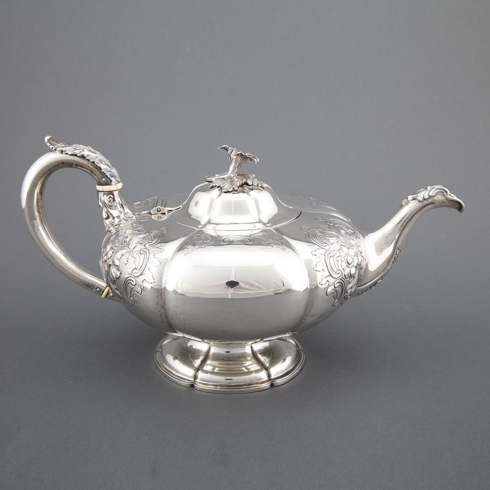 Victorian Silver Teapot, Robert Hennell III, London, 1846