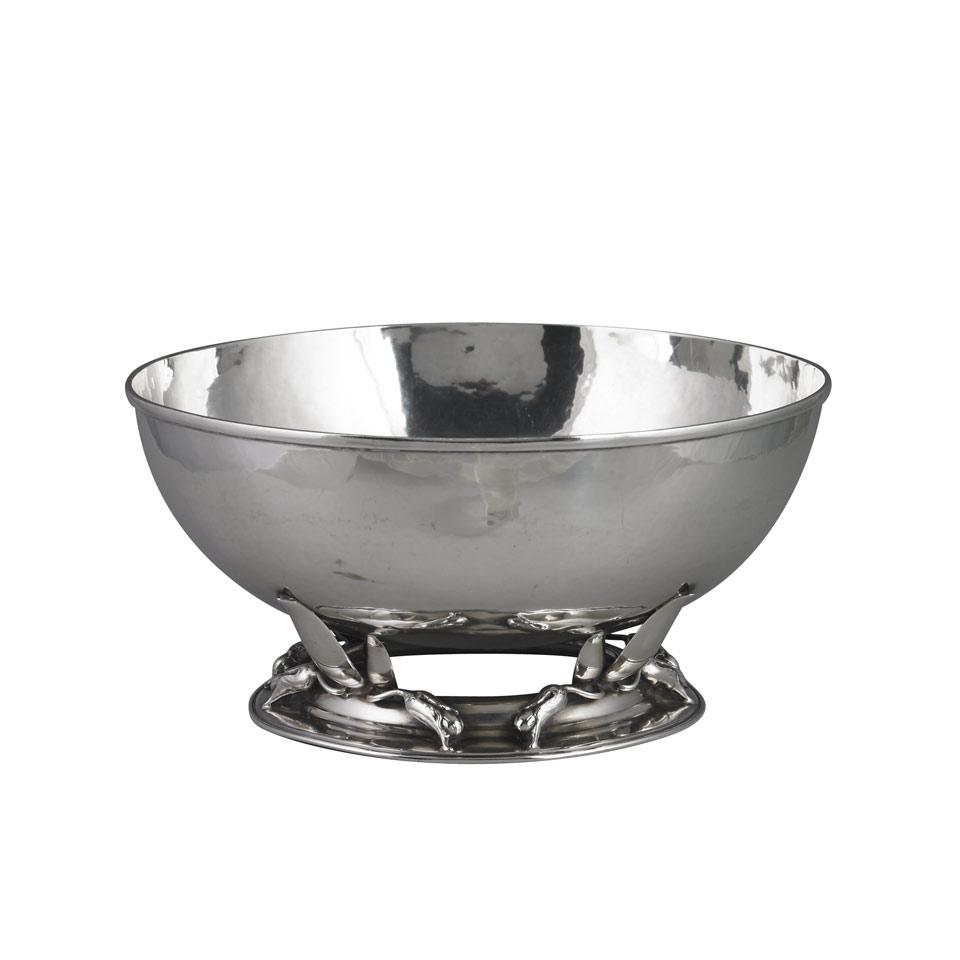 Canadian Silver Footed Bowl, Carl Poul Petersen, Montreal, Que., mid-20th century