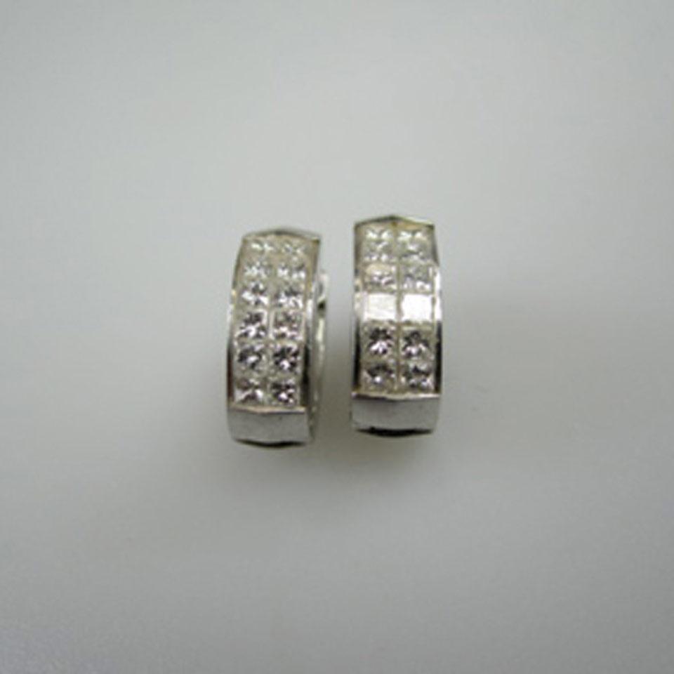 Pair Of 18k White Gold “Huggy” Earrings