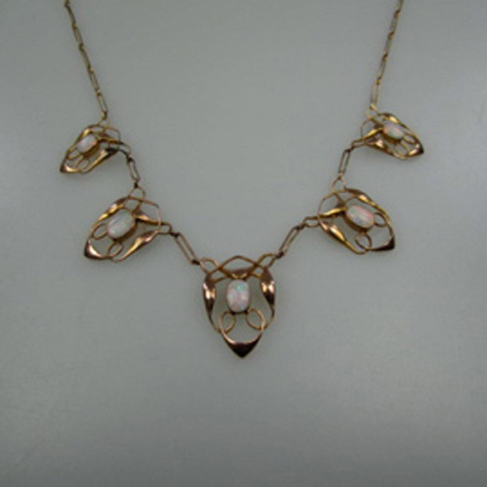 English 9k Yellow Gold Necklace
