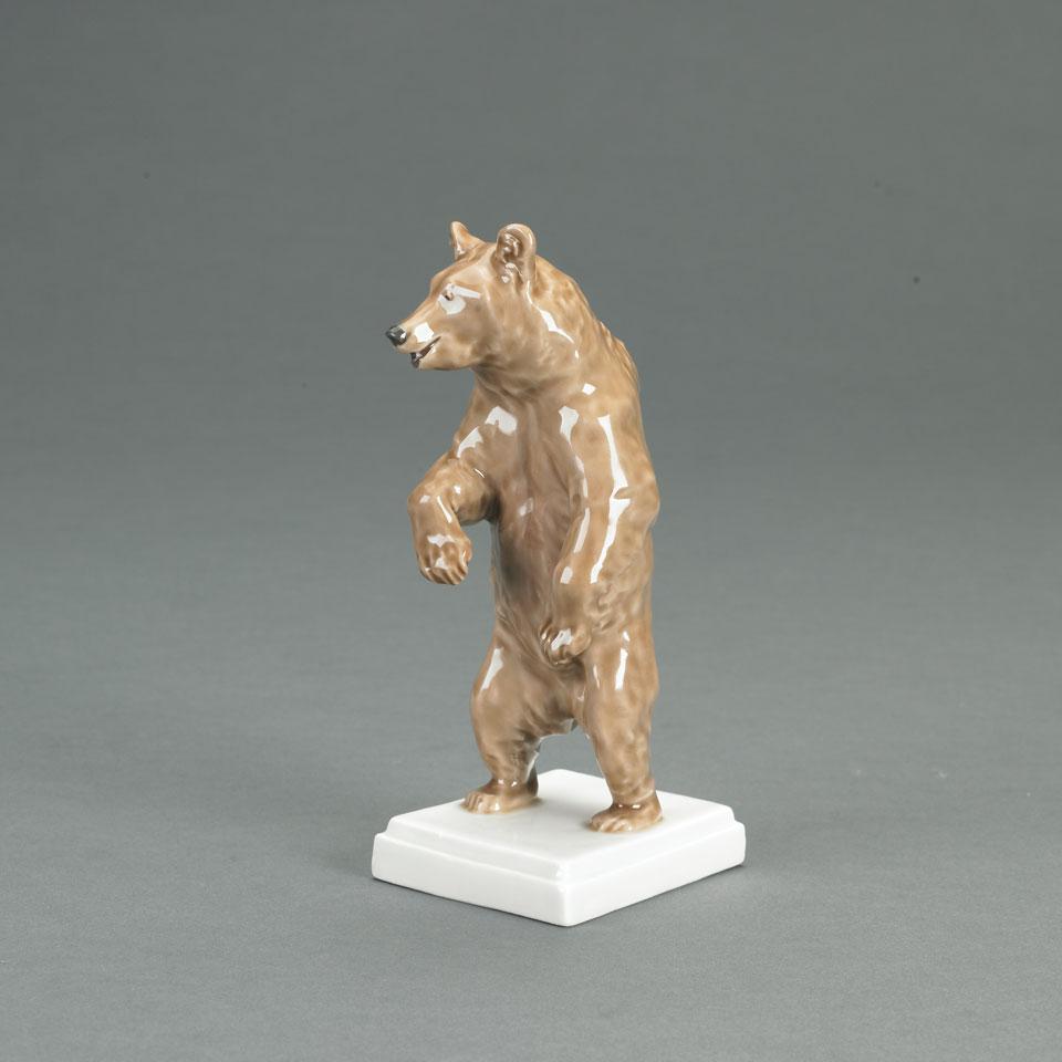 Meissen Figure of a Standing Bear, Erich Hösel, early 20th century