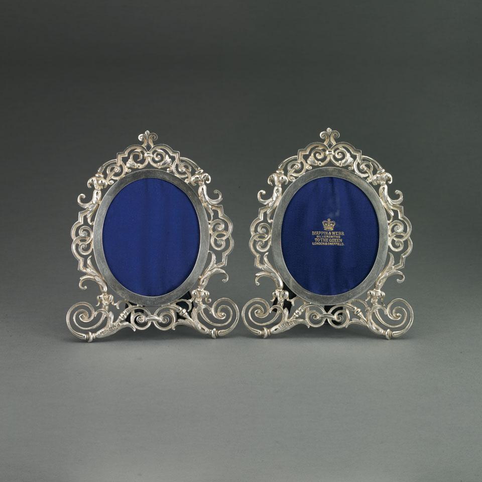Pair of Late Victorian Silver Photograph Frames, Mappin & Webb, London, 1893