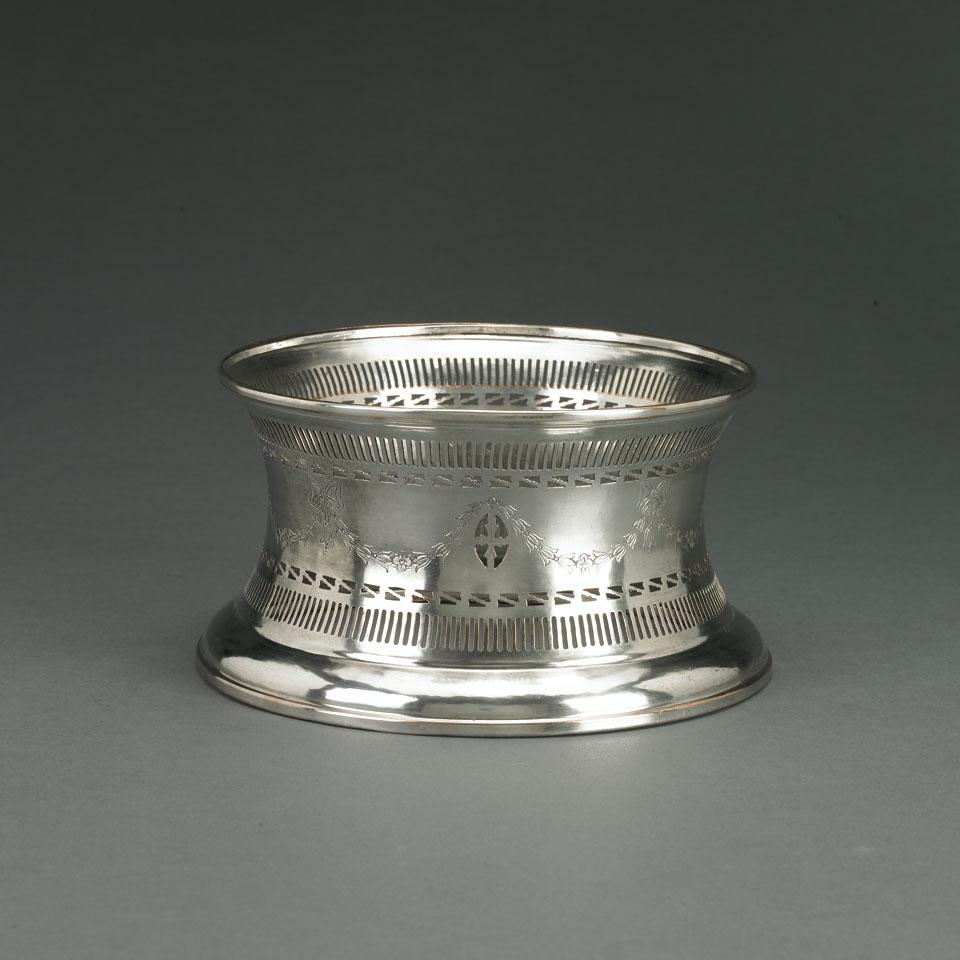 Victorian Plated Dish Ring, late 19th century