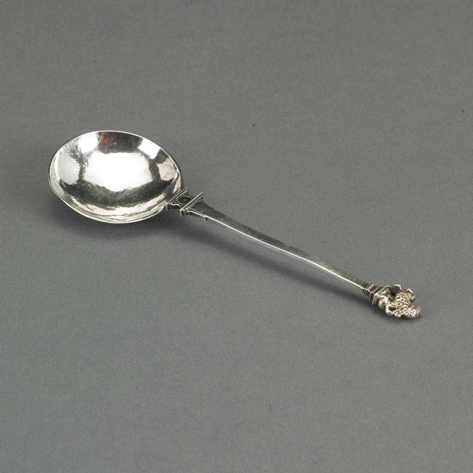 Dutch Silver Lion Sejant Topped Spoon, late 17th century