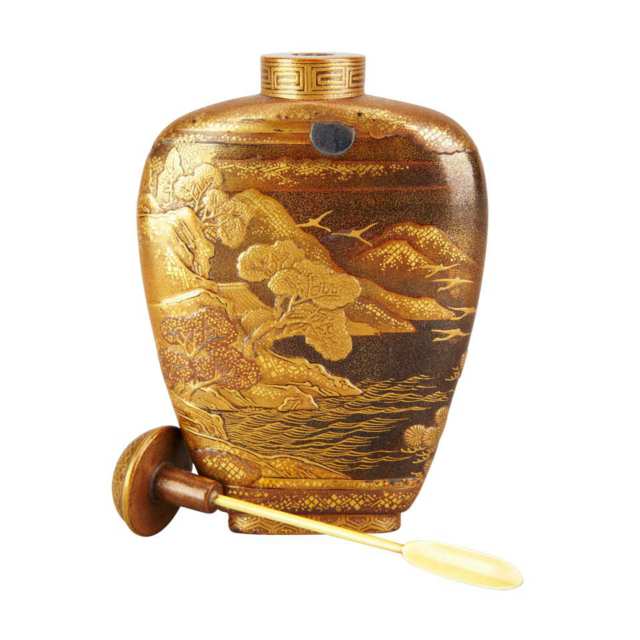 Rare Lacquer Snuff Bottle, Japan, Circa 1840-1880