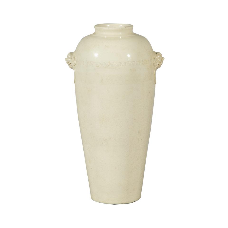 Dehua Elongated Vase, Republican Period