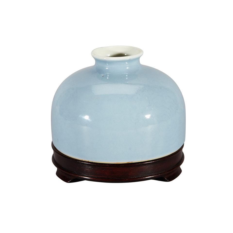 Lavender Waterpot, Kangxi Mark, Republican Period