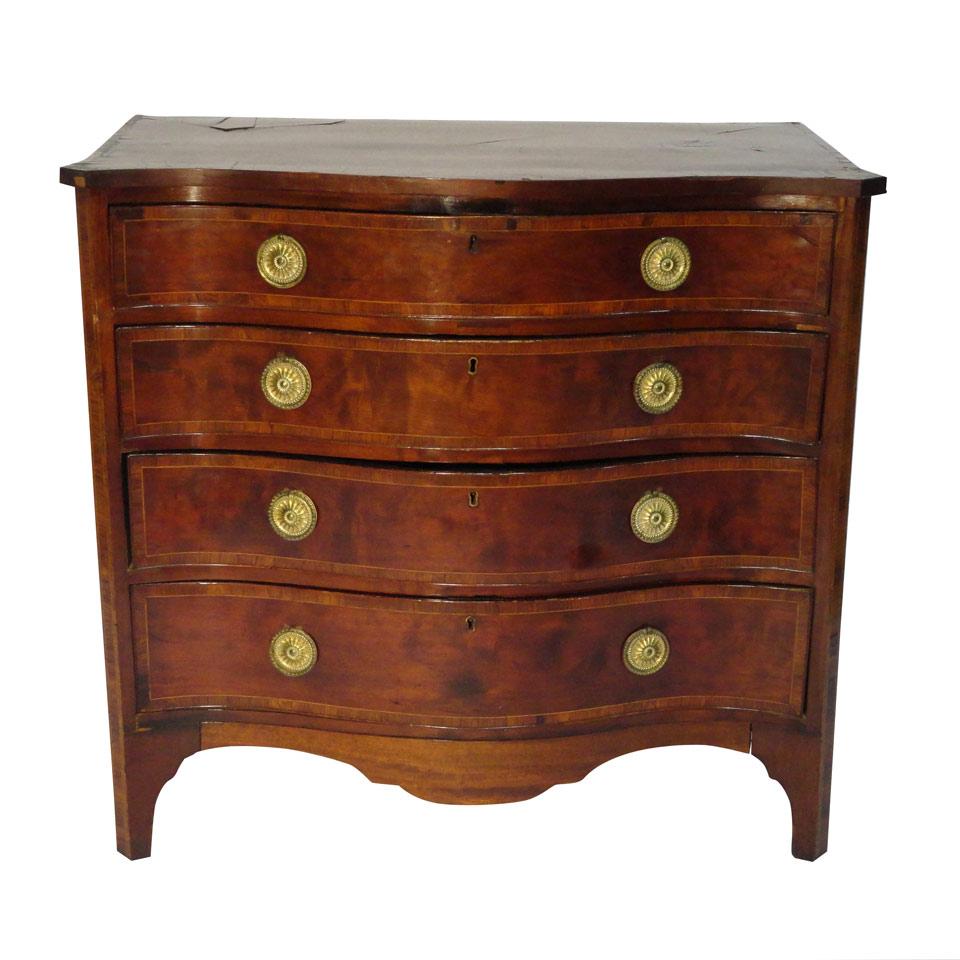 Georgian Mahogany Rosewood Crossbanded Bachelors Chest of Drawers with slide and fitted interiors