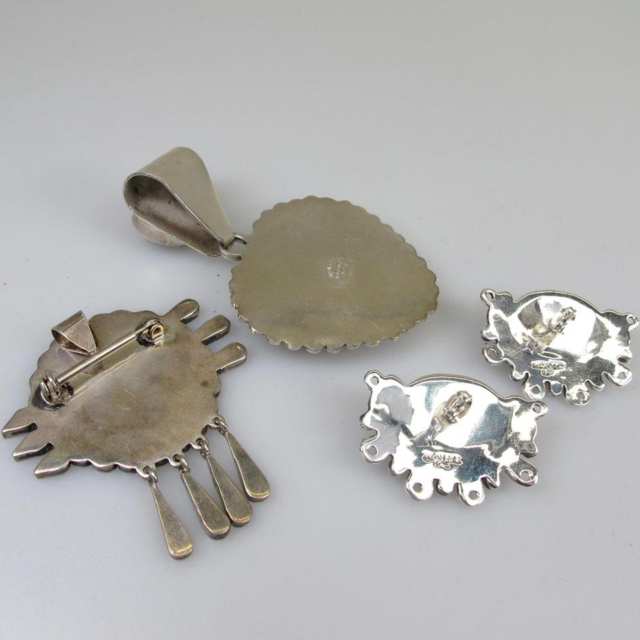 4 Items Of Mexican Sterling Jewellery