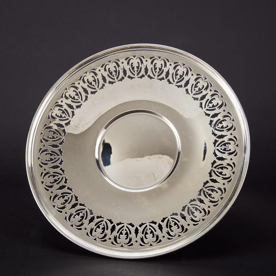 Canadian Silver Pierced Cake Plate, Henry Birks & Sons, Montreal, Que., 20th century