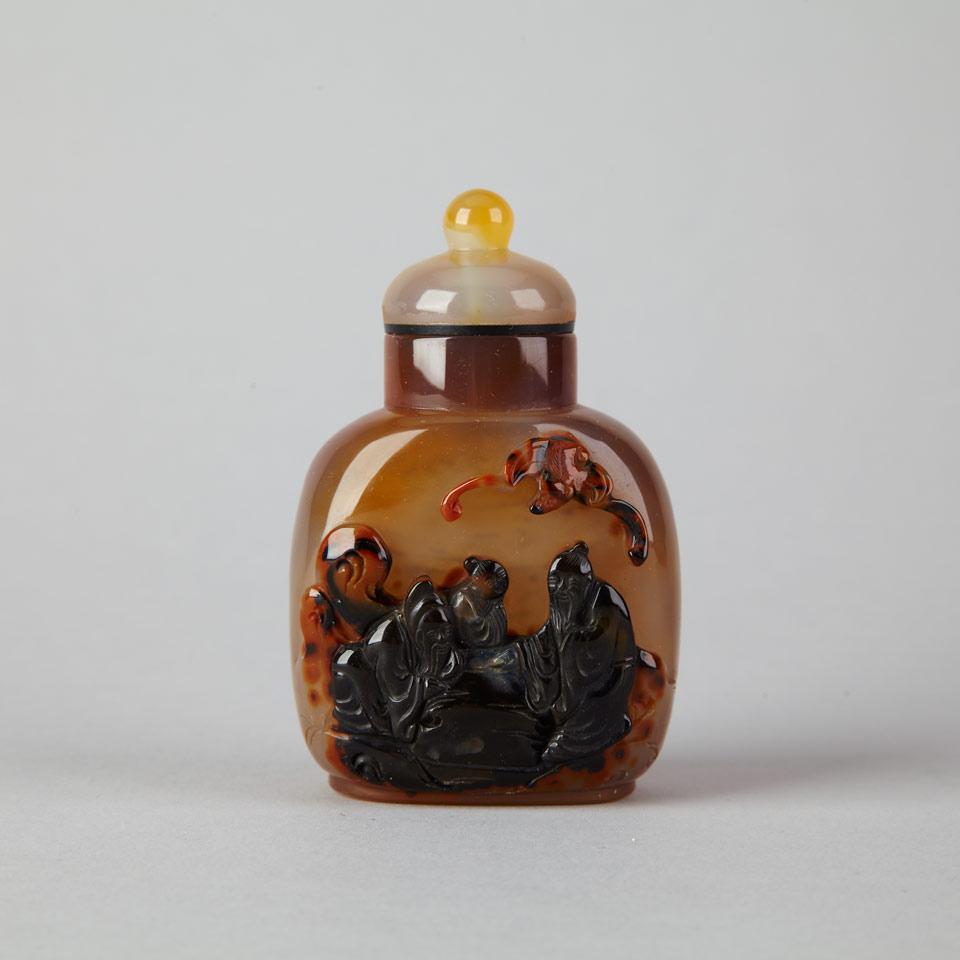Large Cameo Agate Snuff Bottle