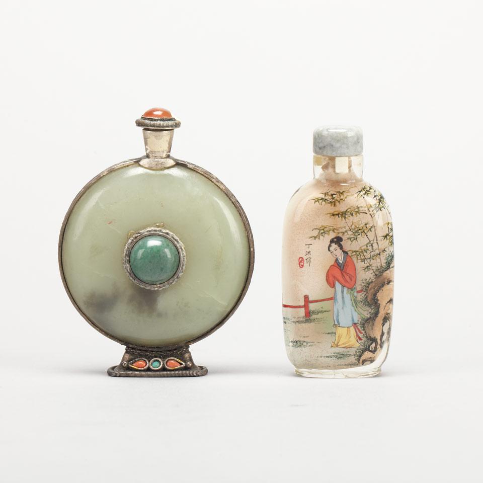 Group of Two Chinese Snuff Bottles