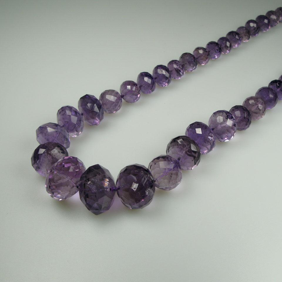 Single Graduated Strand Of Faceted Amethyst Beads