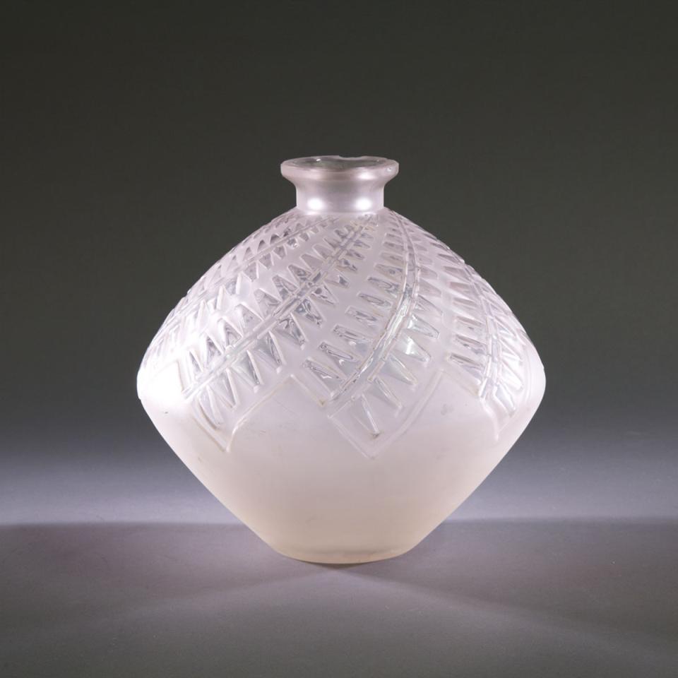 ‘Montargis’, Lalique Moulded and Frosted Glass Vase, c.1930