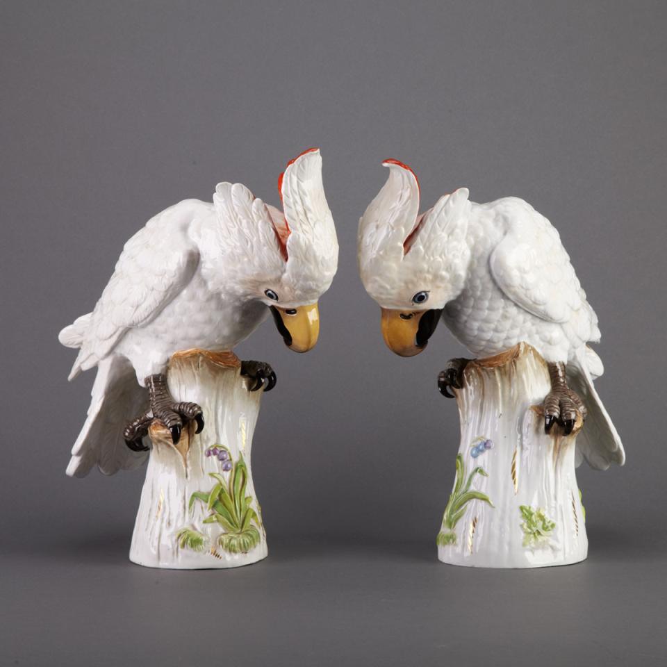 Pair of Meissen Models of Salmon-Crested Cockatoos, late 19th century