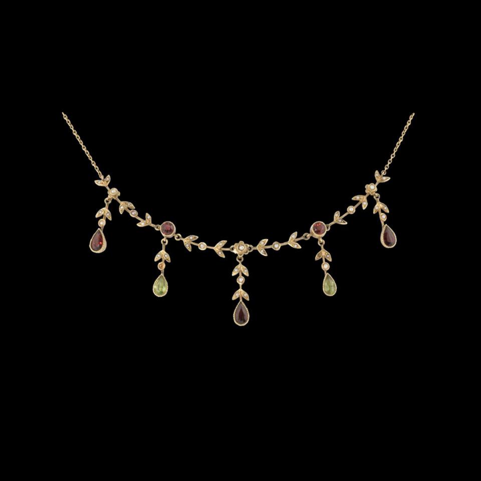 14k Yellow Gold Lavaliere 