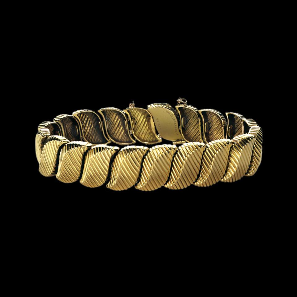 Van Cleef & Arpels French 18k Yellow Gold Bracelet