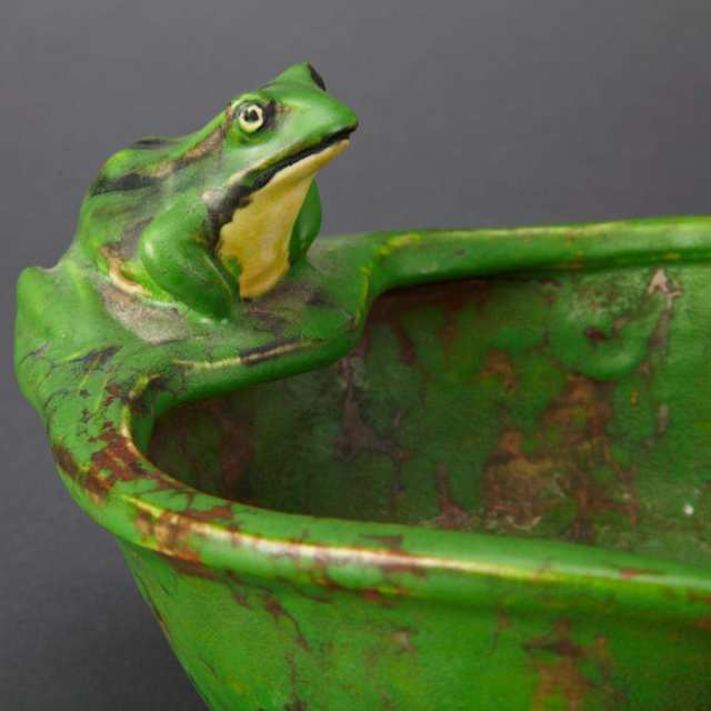 Weller Coppertone Glazed Frog Bowl, early 20th century