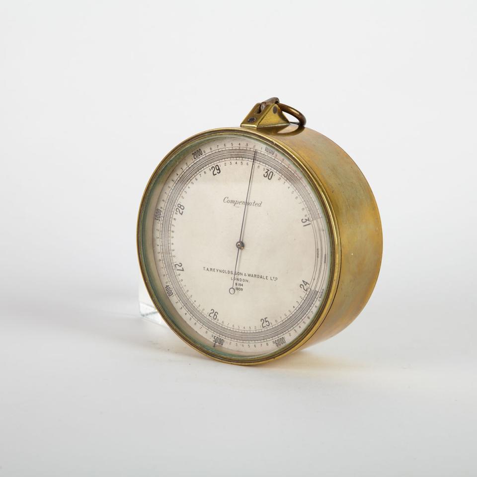 English Military Brass Aeronautical Altimeter and Aneroid Barometer, T. A. Reynolds, Son & Wardale Ltd., 1939