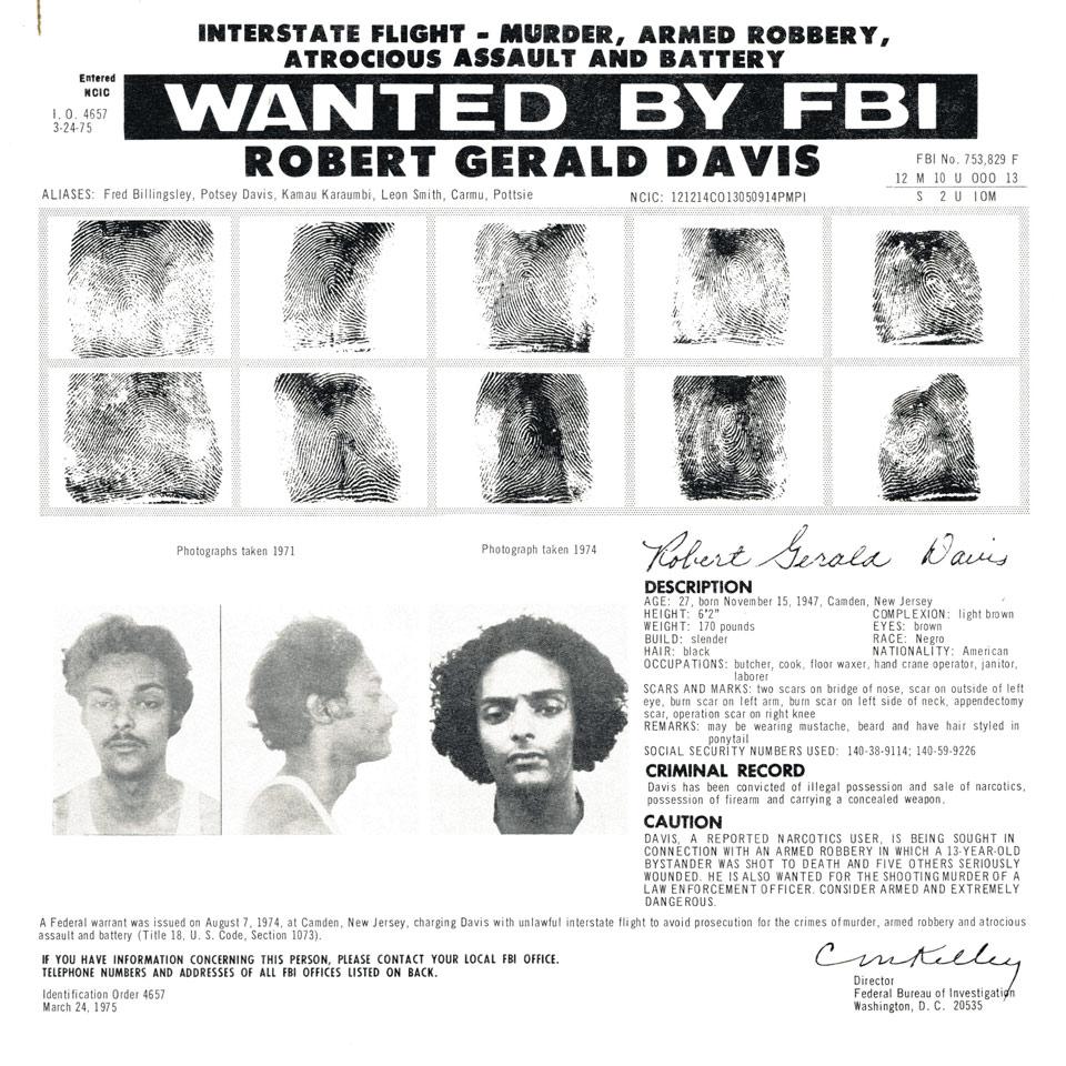 Robert Gerald Davis, Federal Bureau of Investigation Wanted Poster, 1975