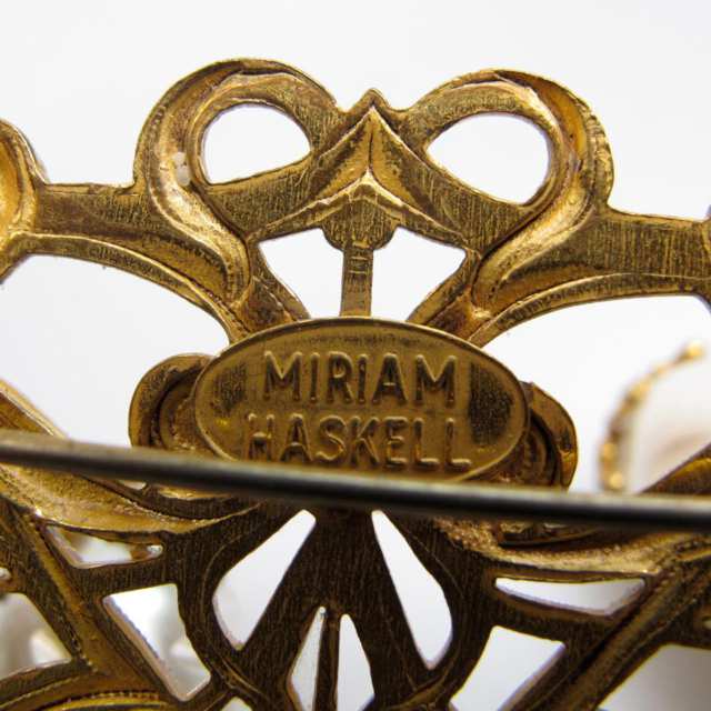 Miriam Haskell Gold Tone Metal Brooch