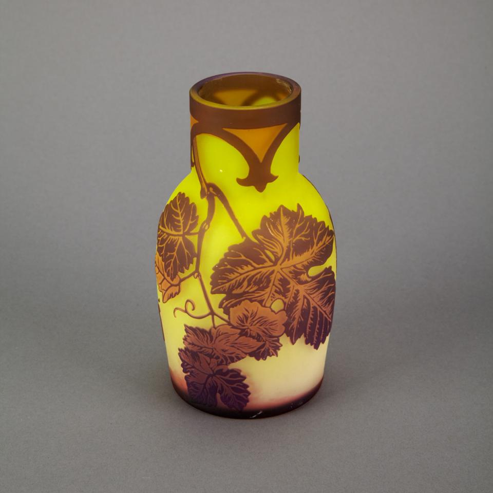 Degué Cameo Glass Vase, c.1920