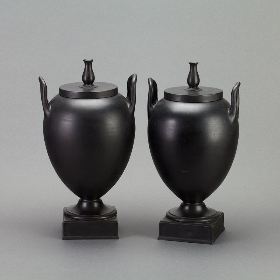Pair of Wedgwood Black Basalt Covered Two-Handled Vases, early 20th century