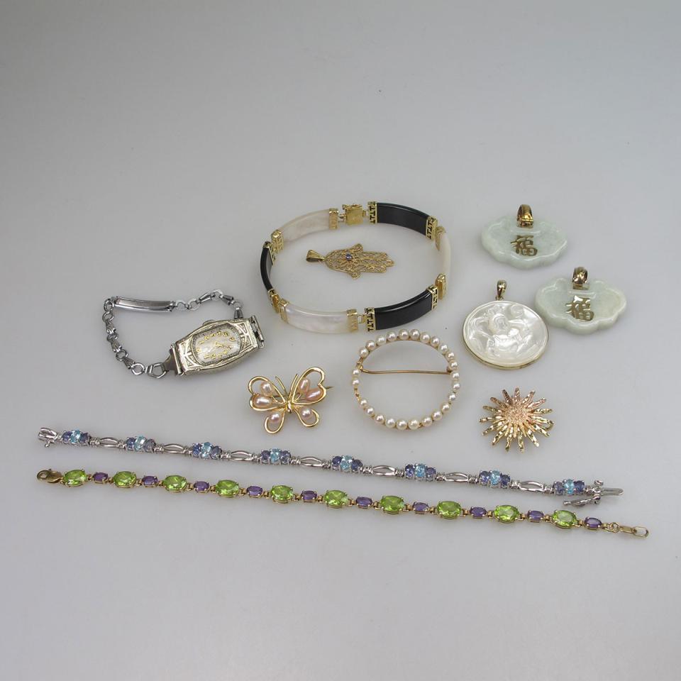 Small Quantity Of 14k Gold Jewellery 