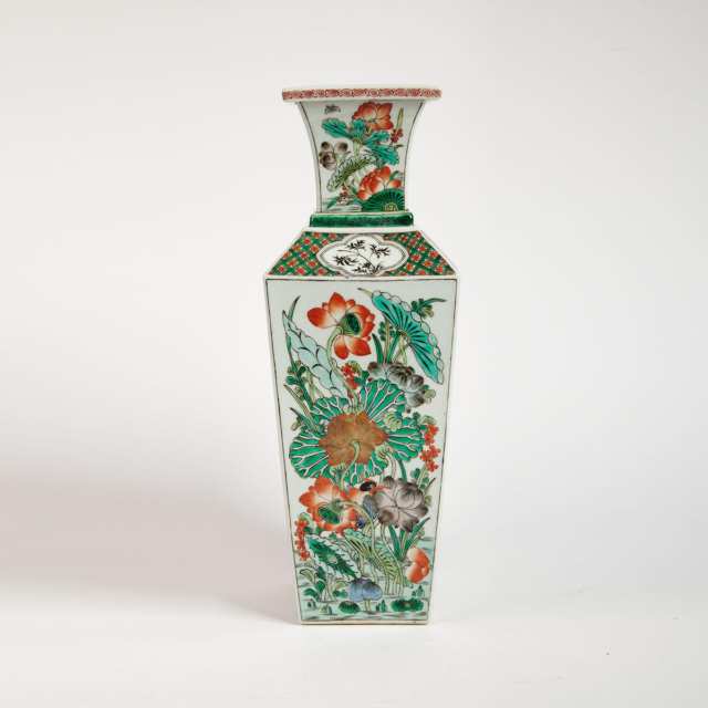 Famille Verte Faceted Vase, Late Qing Dynasty