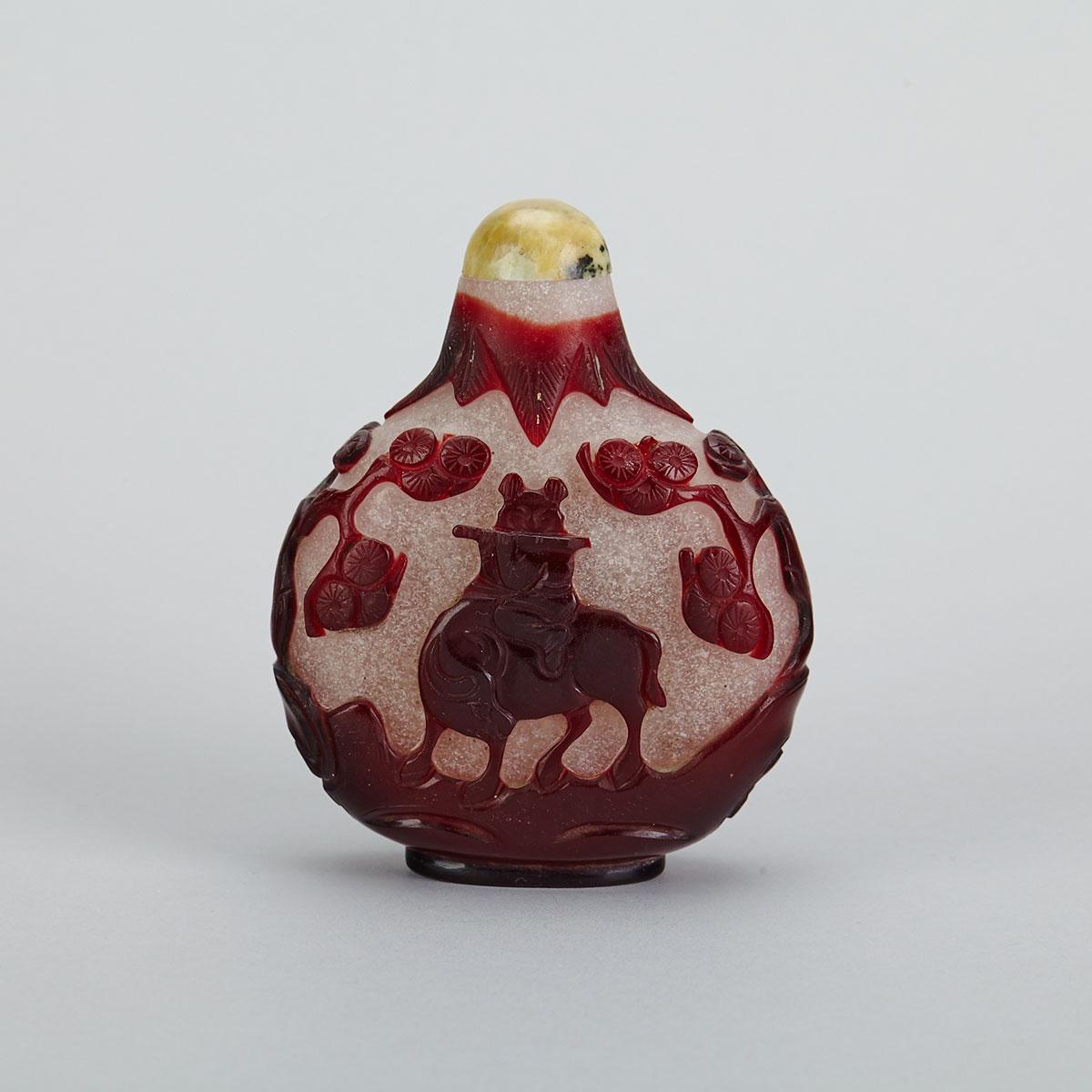 Large Table Top Red Overlay White Peking Glass Snuff Bottle, 19th Century