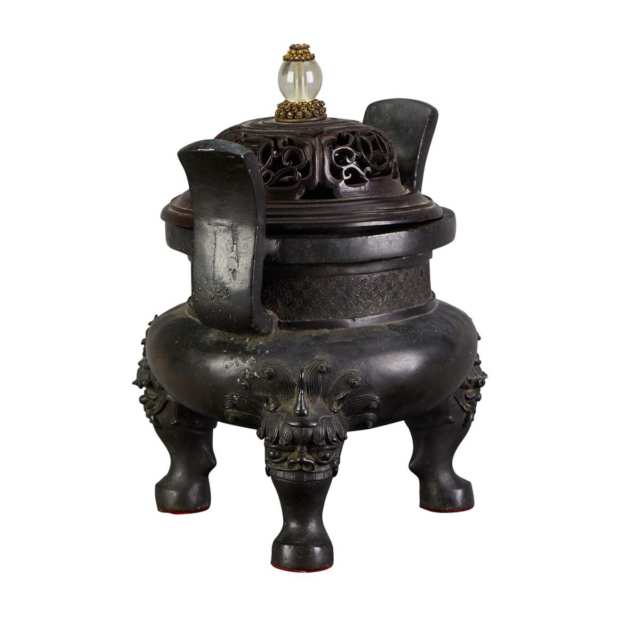 Large Bronze Tripod Censer and Cover, Ming Dynasty 