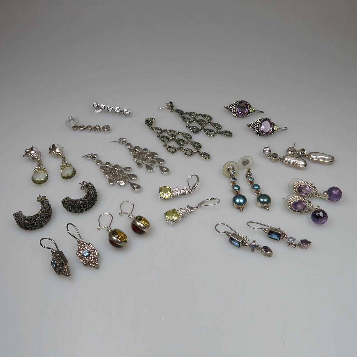 Small Quantity Of Silver Earrings