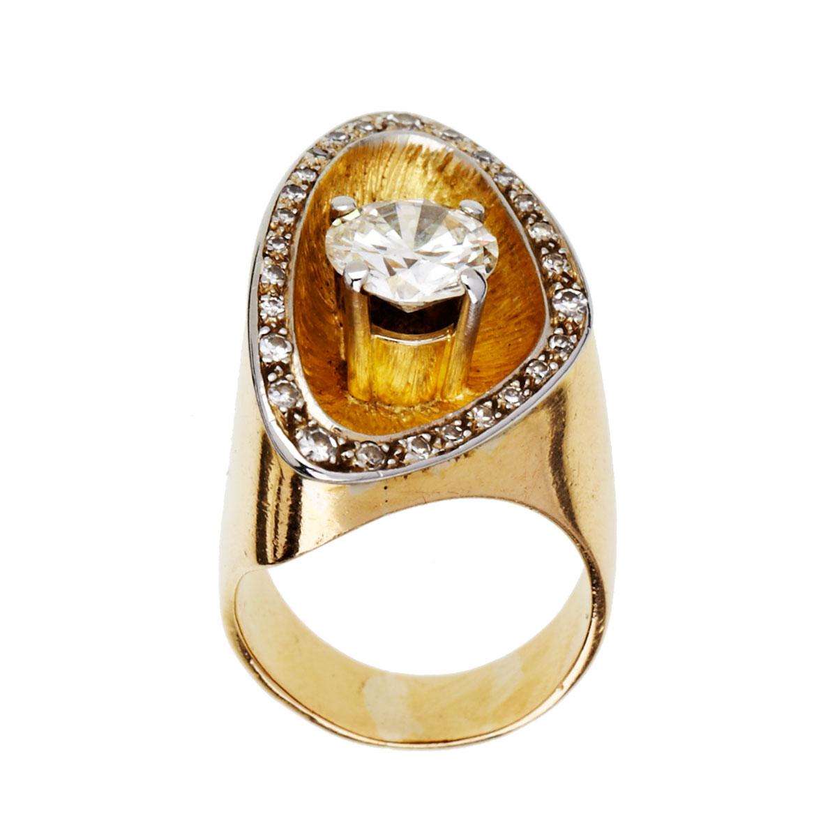 18k Yellow Gold Ring