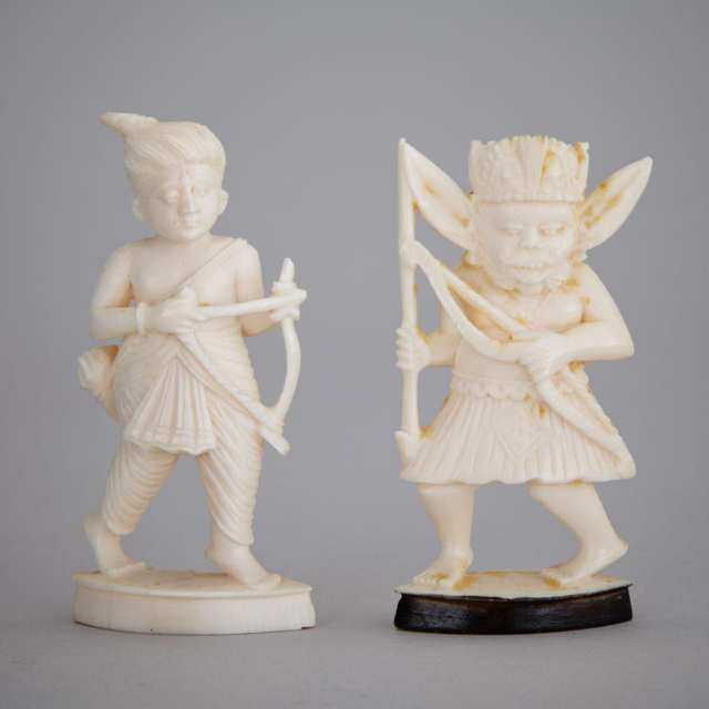 Indian Carved Ivory Figural Chess Set, 1st half 20th century
