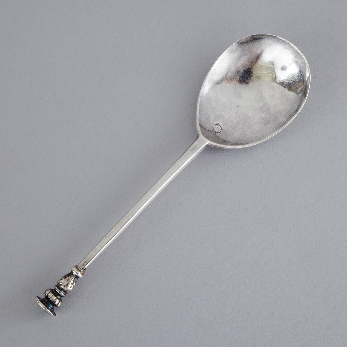 James I Silver Seal Top Spoon, London, 1608