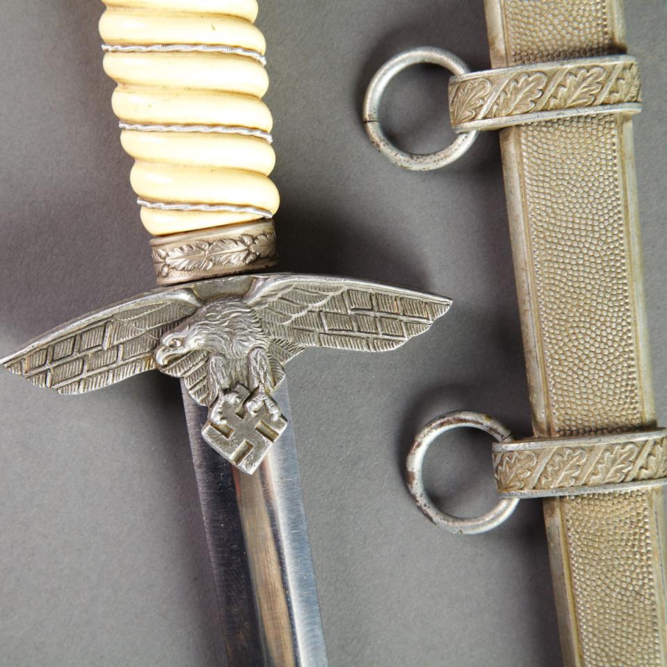 German WWII Luftwaffe (Airforce) Dagger, mid 20th century